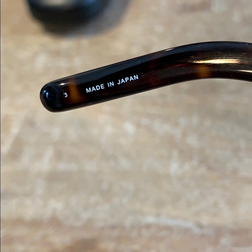 Viktor & Rolf Glasses - Picture 6 of 9
